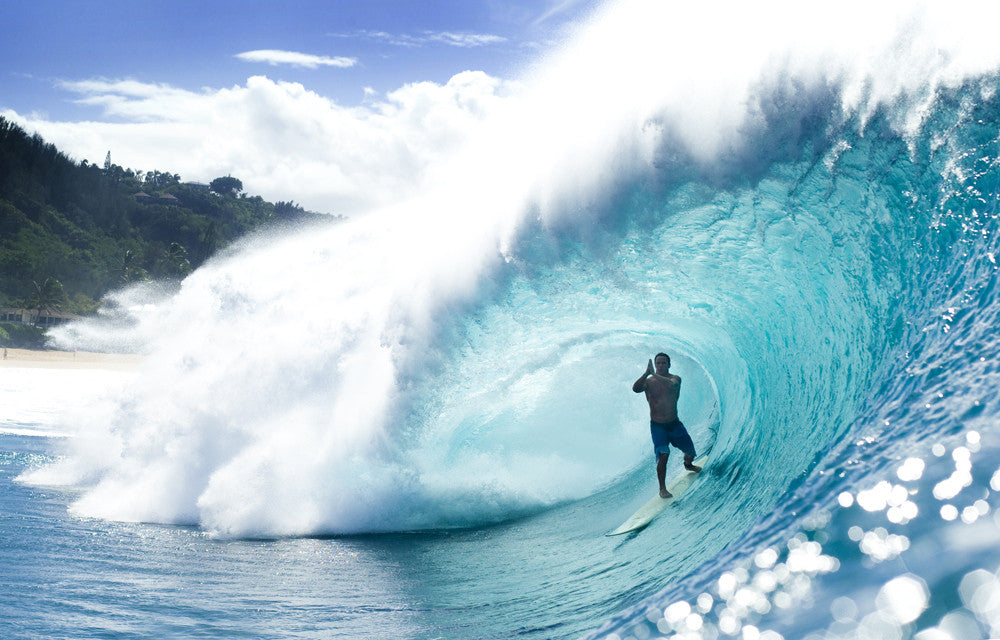 KALANI CHAPMAN ALMOST DROWNS AT PIPELINE