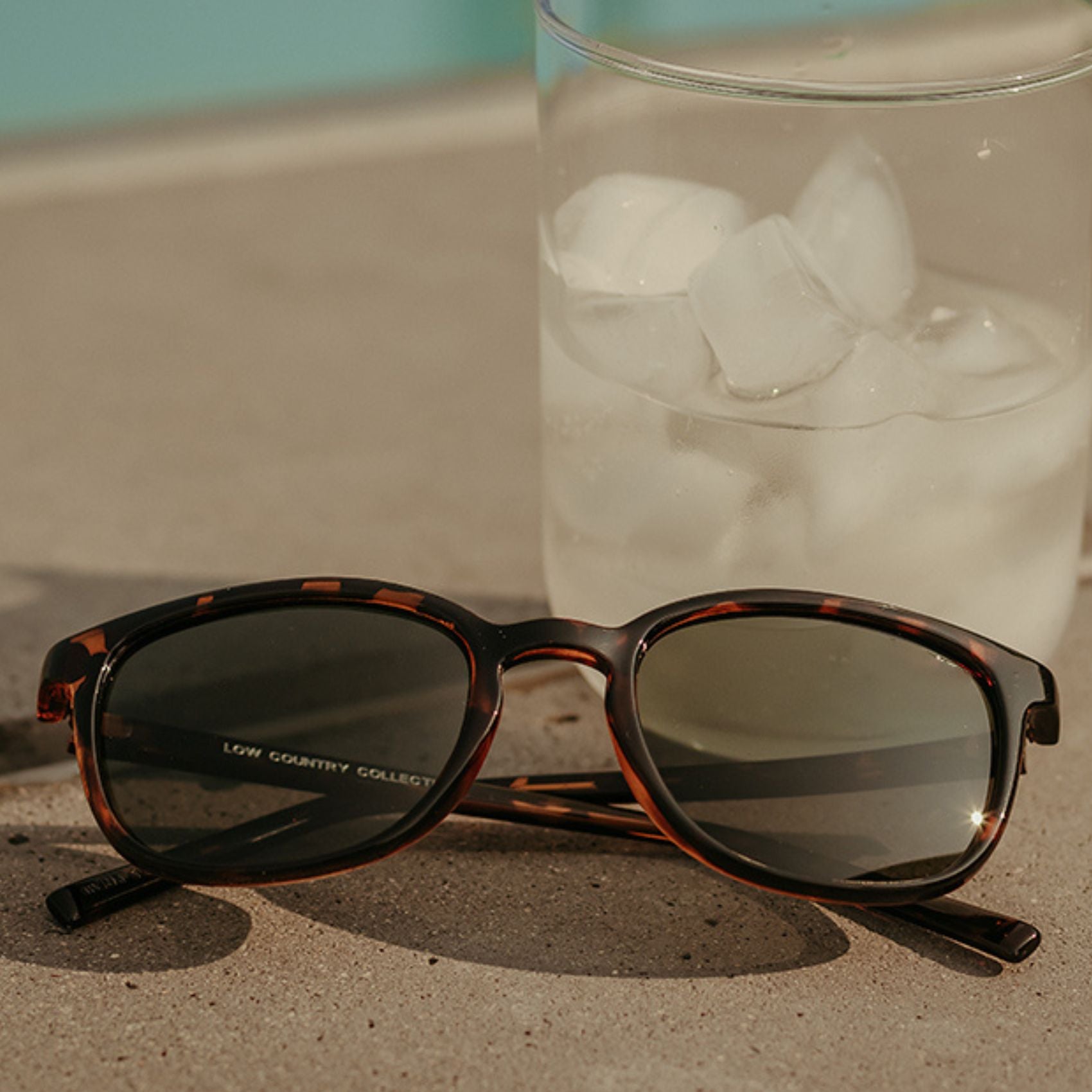 #color_brown-tortoise-frame-g15-lens