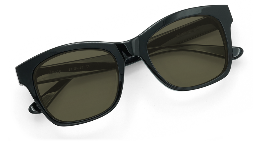 Black Frame - G15 Lens