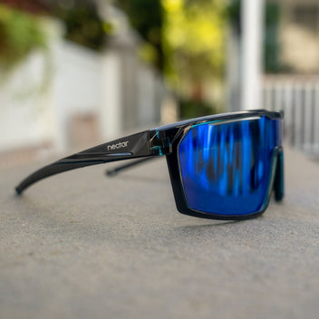 #color_transparent-smokey-blue-frame-blue-mirror-lens