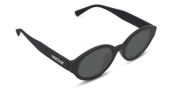 #color_black-frame-silver-lens