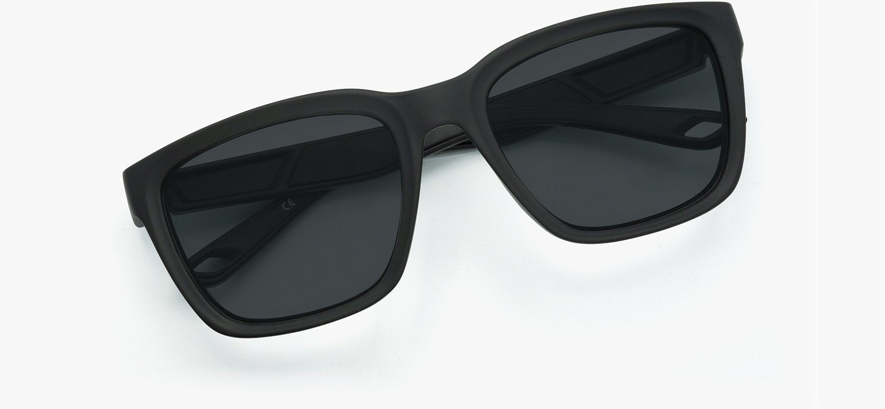 Black Frame - Black Lens