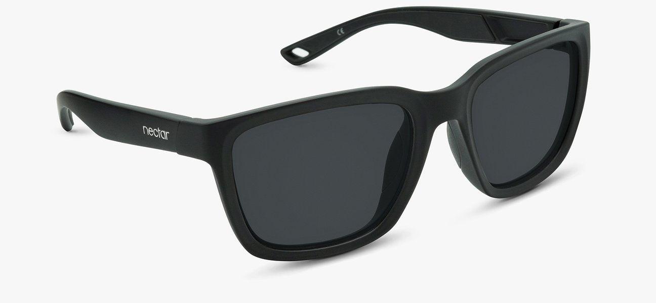 Black Frame - Black Lens